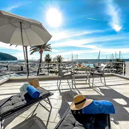 Apartment Penthouse En Con Vistas Al Club Nautico Moraira